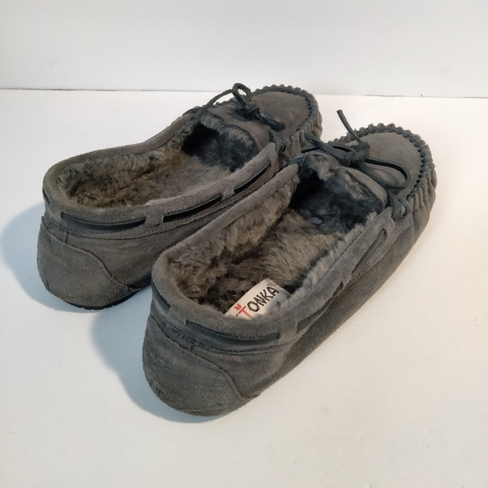 🌻 MINNETONKA SLIPPERS 🍁 - Picture 4 of 7